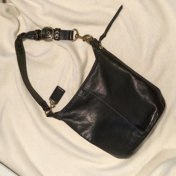 Coach - Picture 4 of 8